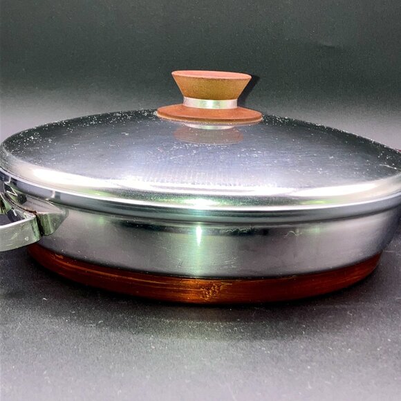 1950's Presto Twin Bakelite Handle Copper Core Skillet With Lid - Picture 4 of 11